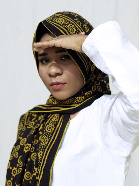 Ehteram Ajrak Hijab