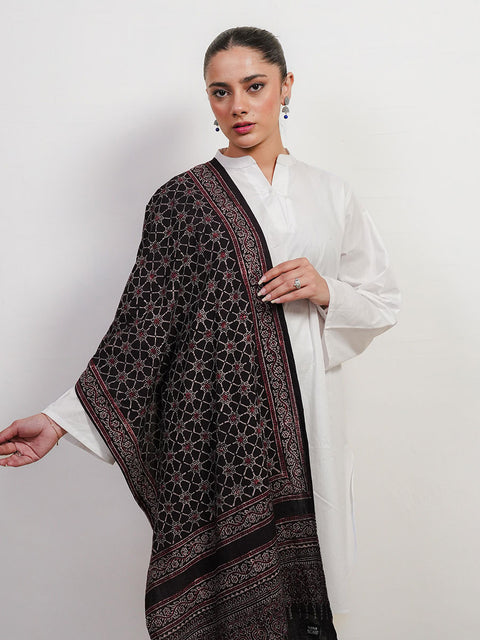Raga Ajrak Scarf - Black & Burgandy