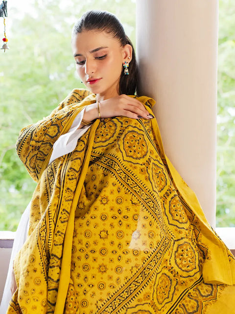 Wabasta Ajrak Chaadar - Yellow