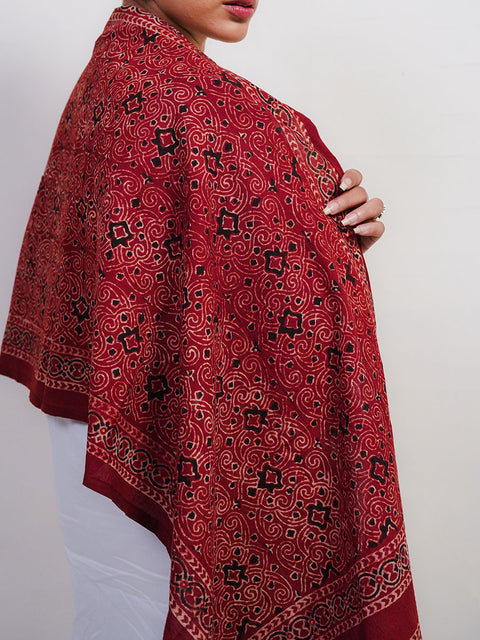 Mauj Ajrak Scarf - Maroon