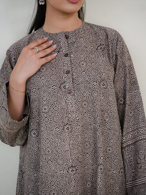 Ruhani - 2 Piece Ajrak Set