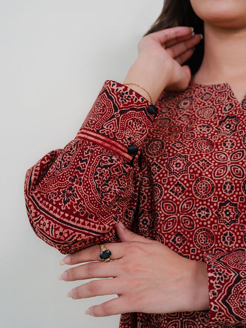 Gulnaar - 2 Piece Ajrak Set