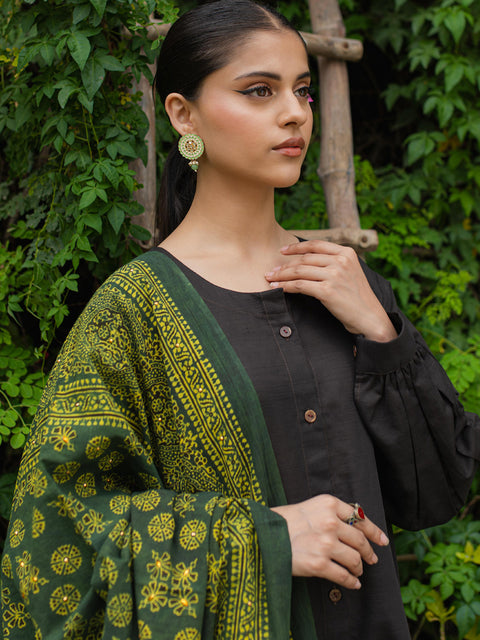 Behnaz Ajrak Chaadar - Green