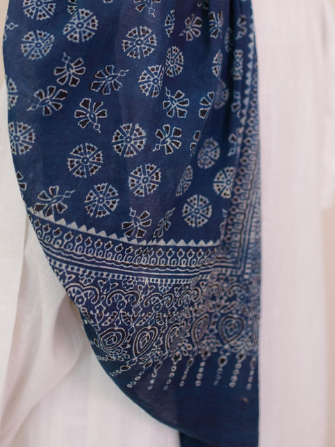 Behnaz Ajrak Hijab - Blue