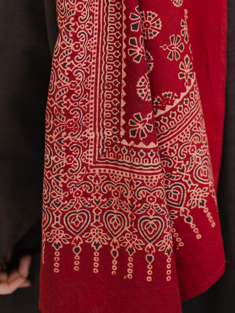 Behnaz Ajrak Hijab - Maroon