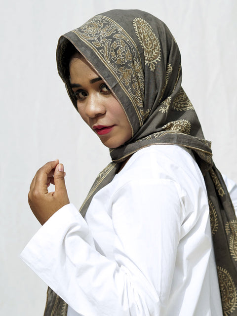 Darya Ajrak Hijab