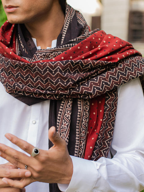 Kaira Ajrak Chaadar