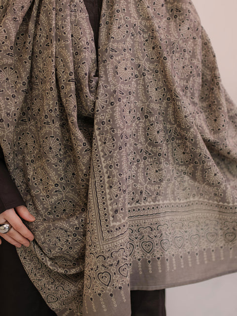 Meher Ajrak Hijab - Grey