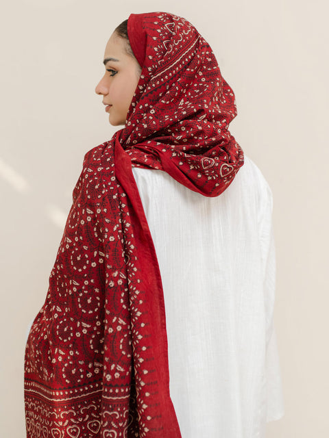 Meher Ajrak Hijab - Red Kashi