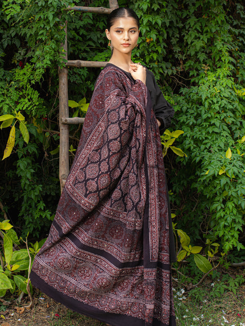 Parvaneh Ajrak Chaadar - Black & Burgandy