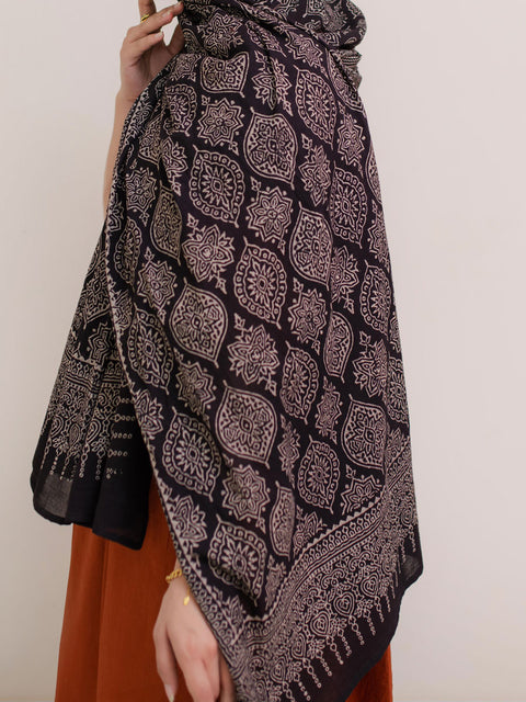 Parvaneh Ajrak Hijab - Black