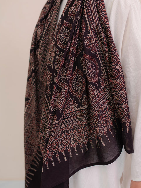 Parvaneh Ajrak Hijab - Black & Burgandy