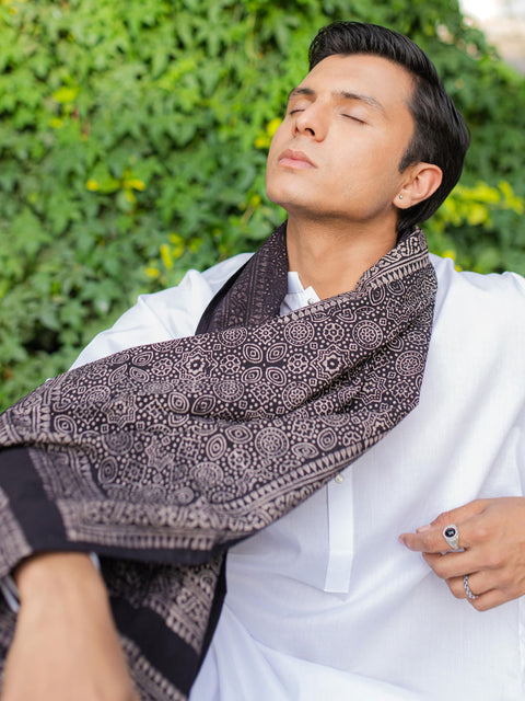 Wabasta Scarf (Black)